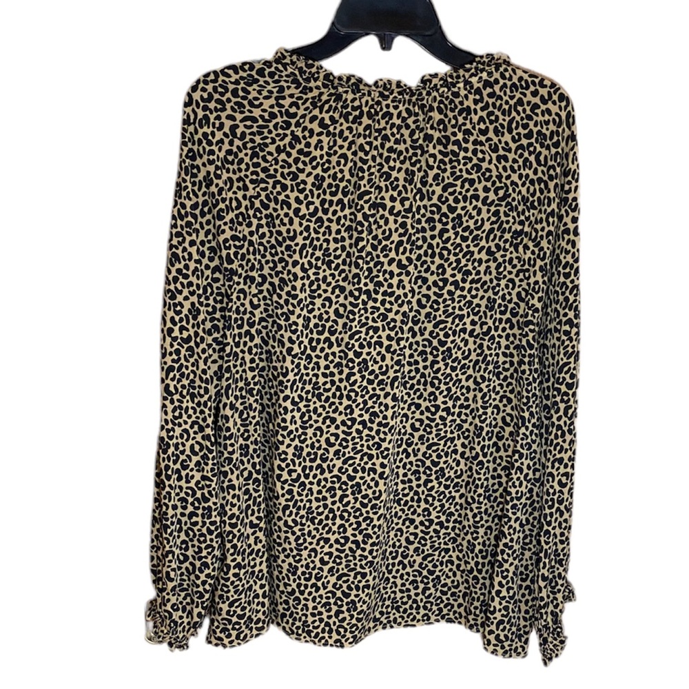 Old Navy Long Sleeved Leopard Print Woman’s Top Size Large - Picture 5 of 5